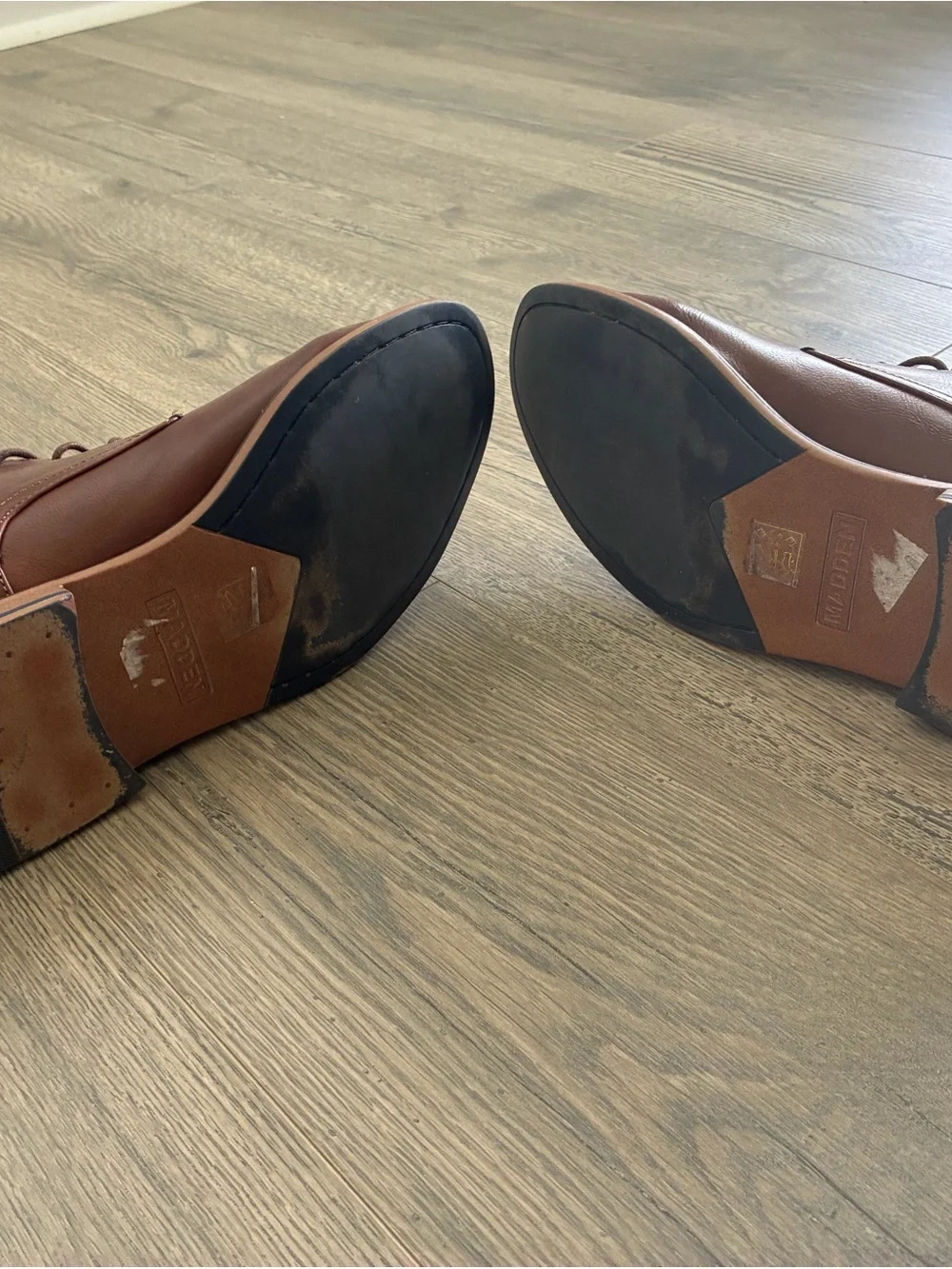 Steve Madden Men's Chestnut Brown Leather Chukka Boots